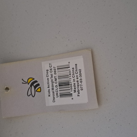 Joybees Boys Active Clog Easy to Clean Slip-On Water Shoes Chorcoal/Blue 6/7 NWT - Picture 7 of 8